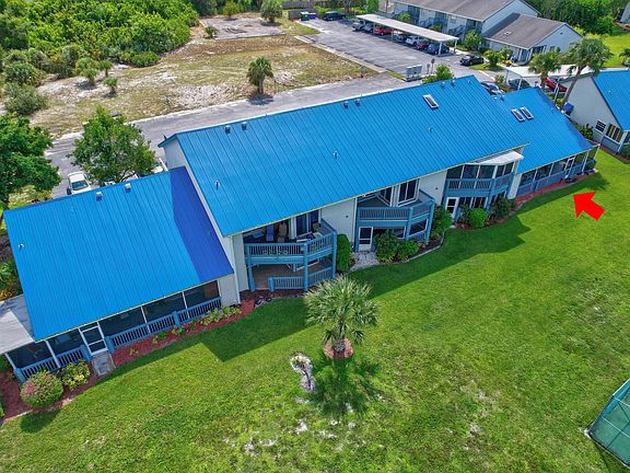 5th image of 1585 NE Beacon Drive #1101