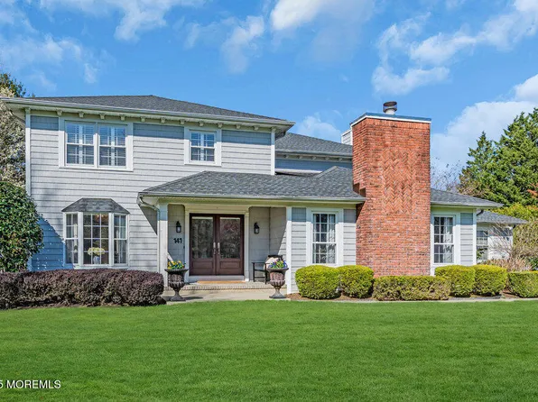 141 Dorchester Way, Shrewsbury Boro, NJ 07702
