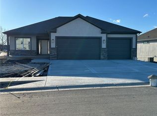 464 Green Dr, Lawson, MO 64062