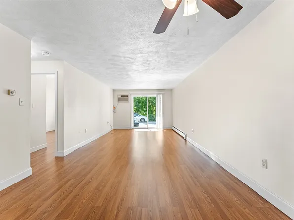 16 Kenmar Dr Unit 125, Billerica, MA 01821