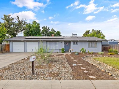922 W Feemster Avenue, Visalia, CA, 93277
