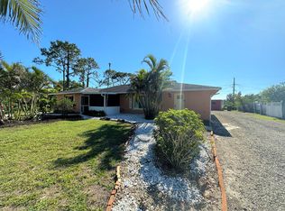 2920 Woodside Ave, Naples, FL 34112