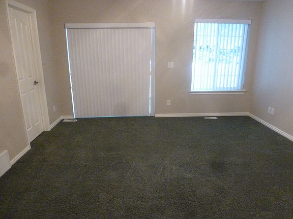 5th image of 852 Parkside Dr