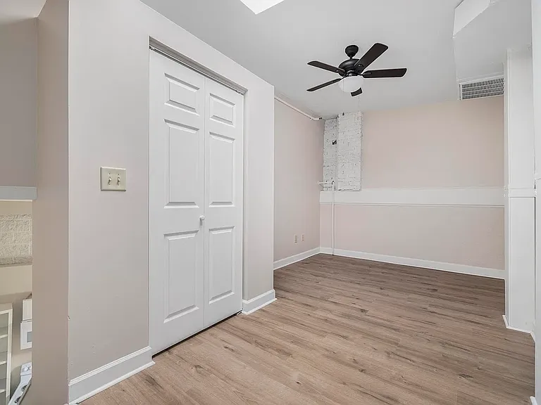 Paxton Place/Olde Towne Lofts — Photo 8