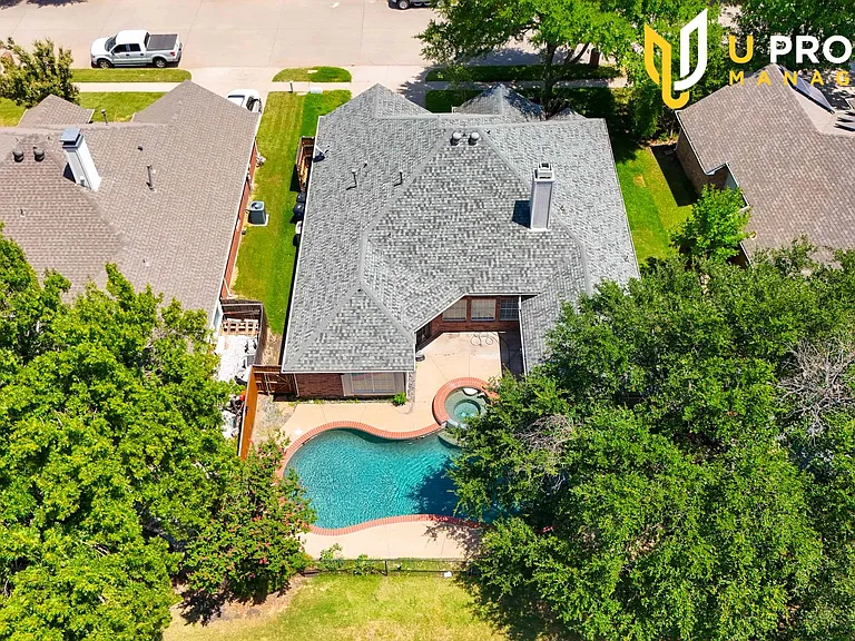 5605 Belle Chasse Ln — Photo 38