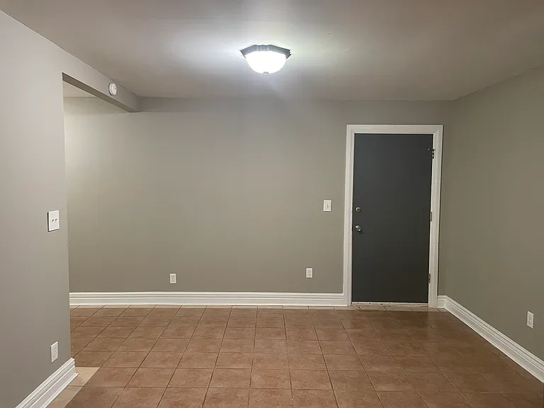531 Hayden Ave — Photo 4