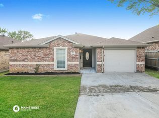 505 NW 18th St, Grand Prairie, TX 75050
