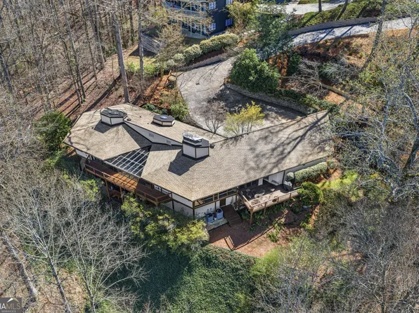 130 Huntcliff Point, Sandy Springs, GA 30350