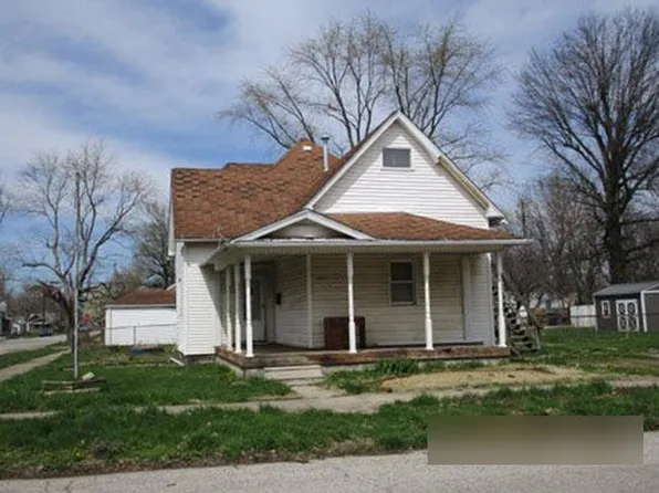 1602 3rd Ave, Terre Haute, IN 47807