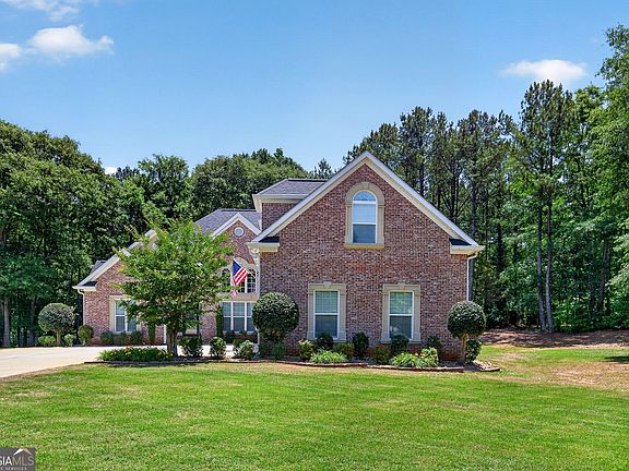 4th image of 6535 Riada Ct