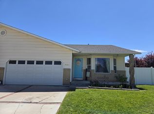 921 Sawtooth St, Chubbuck, ID 83202