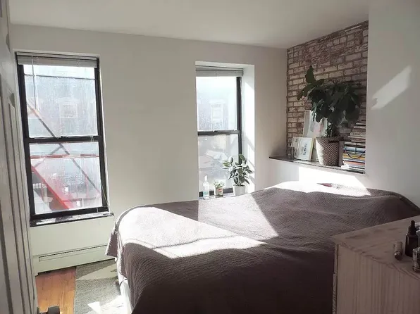 168 Ludlow Street image 1 of 6