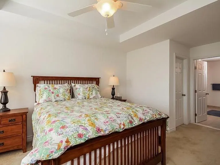 3370 Endsleigh Ln — Photo 20