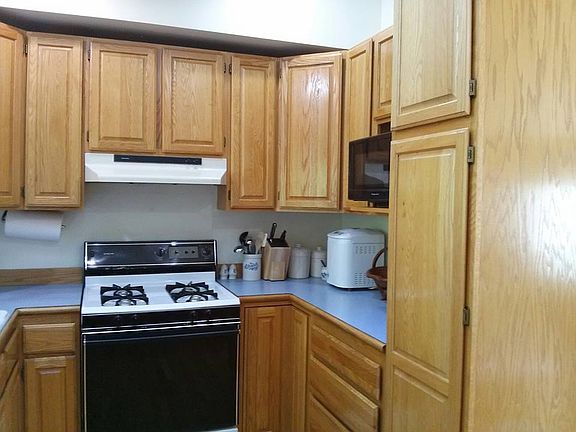 2nd image of 738 218th Ave NE