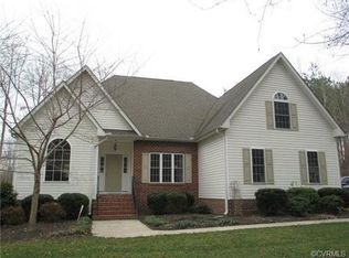 10081 Loblolly Ct, Amelia Court House, VA 23002