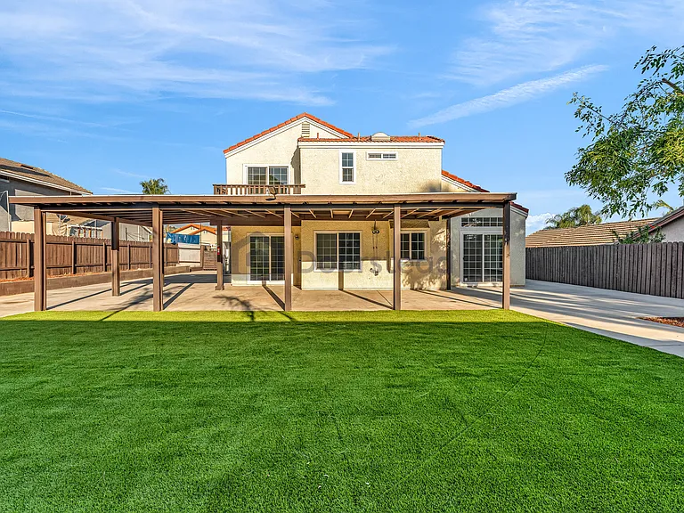 26150 Coronada Dr — Photo 49