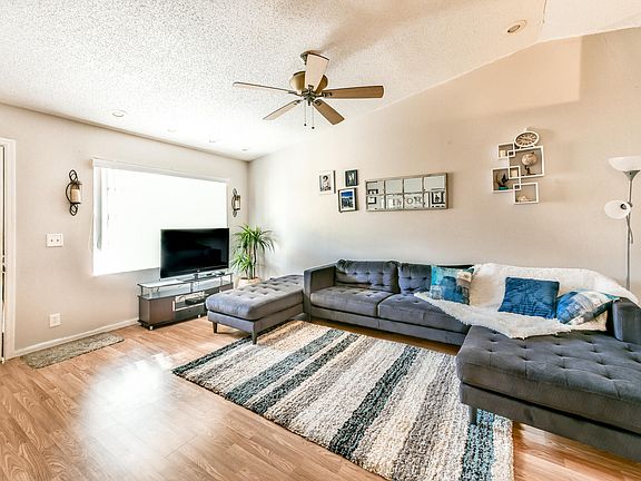 2nd image of 4326 Woodstock Dr APT D