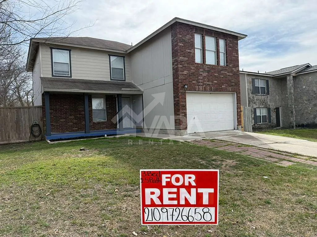3 bed, 2.5 bath, 1812 sqft, $2,150 — Photo 1