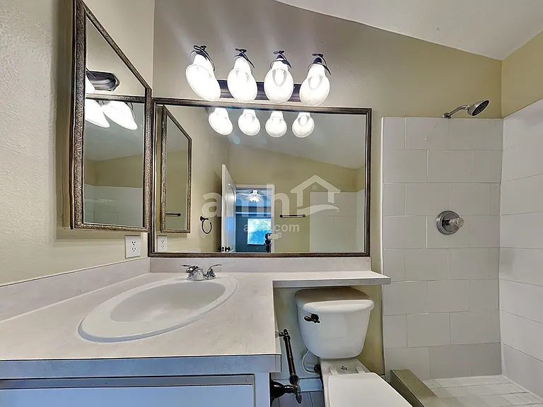 10431 Blackmore Dr — Photo 9