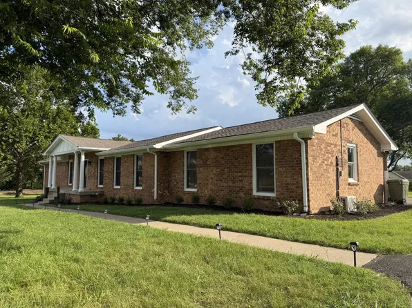 920 Coles Ferry Park, Lebanon, TN 37087