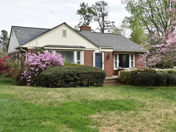 3 Forest Dr, Lexington, NC 27292