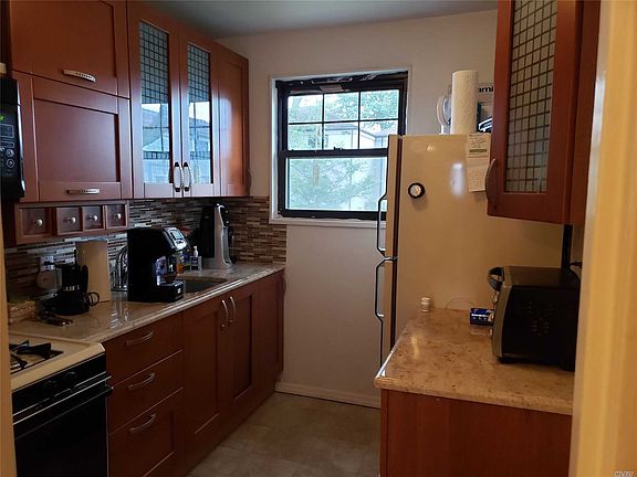 3rd image of 69-14 138th St #A