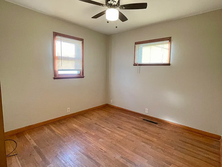 1011 Pine St — Photo 8