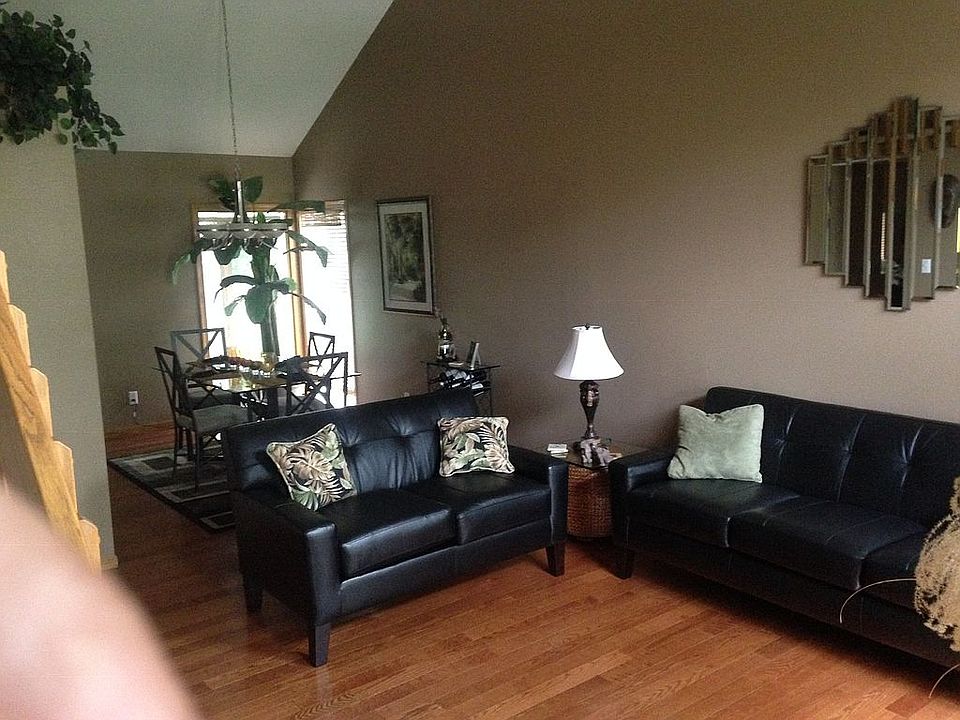 1st image of 8944 Long Meadow Dr