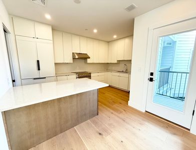 10 Elm Ct #10, West Newton, MA, 02465