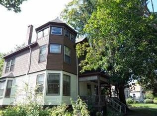 38 Pleasant Ave, Portland, ME 04103