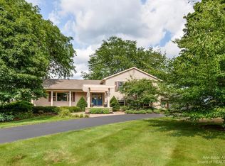 5137 Village Rd, Saline, MI 48176