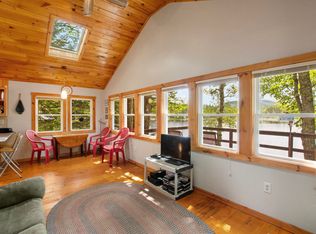 53 Montgomery Road, Stark, NH 03582