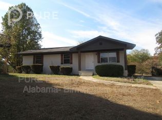 608 10th Ter, Pleasant Grove, AL 35127