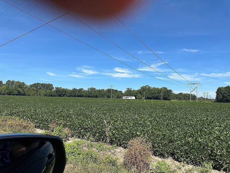 1st image of 682 Dudley Rd