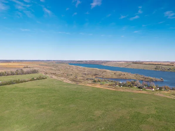 115th Ave SE, Rogers, ND 58479
