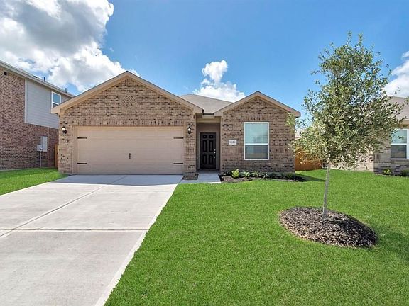 2nd image of 8126 Vacek Meadows Loop