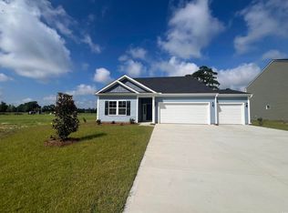 328 NW Mayflower Dr, Calabash, NC 28467