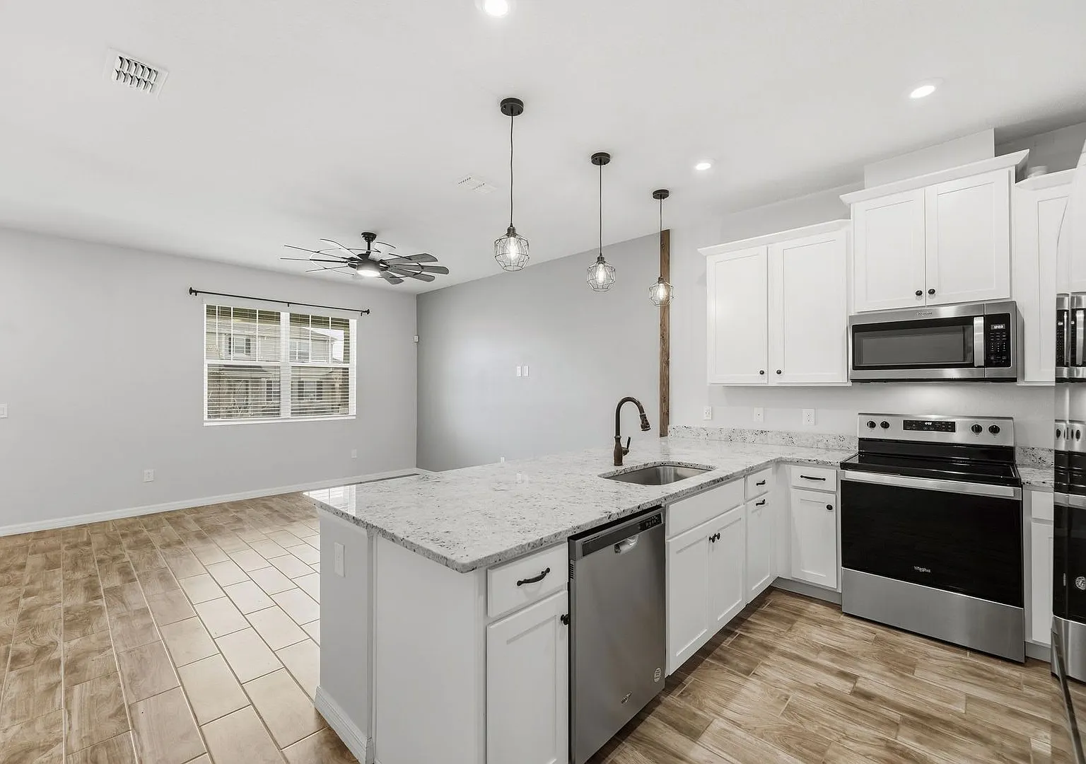 3 Bedroom Resort Style Living in Gated Community — Photo 3