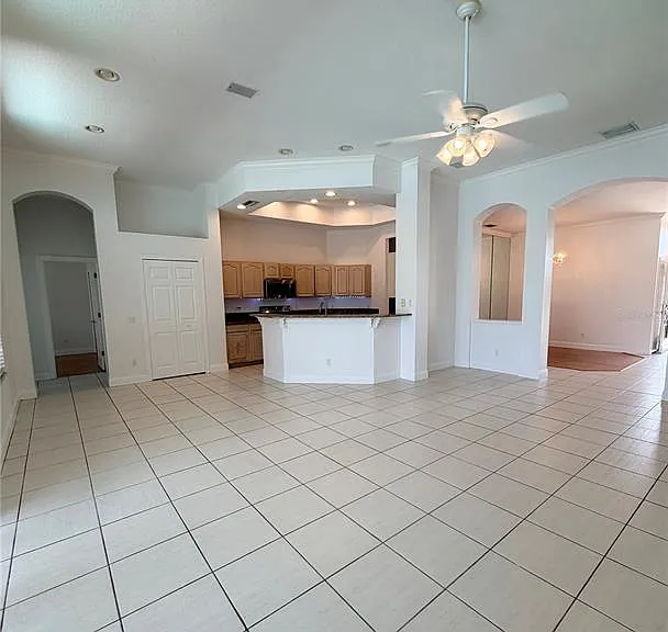 442 Knight Dr — Photo 4