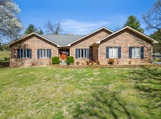 165 Fairway Dr, Greeneville, TN 37743