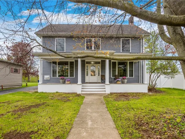 78 Seneca Ave, Oneida, NY 13421