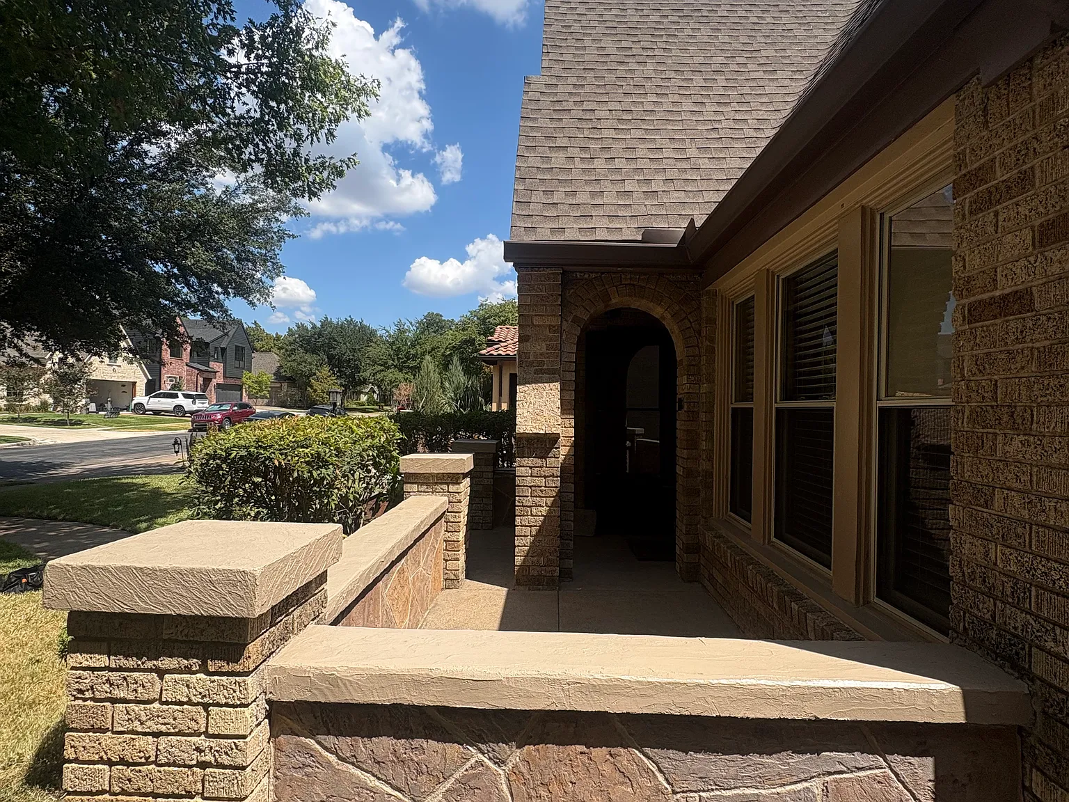 2 bed, 1349 sqft, $2,595 — Photo 3