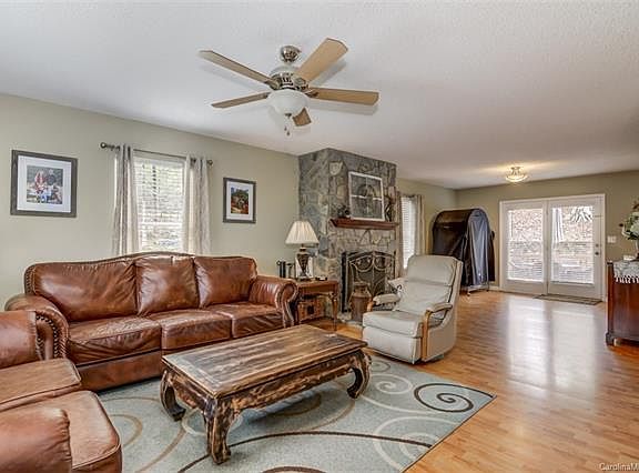 5th image of 8374 Paso Fino Ln