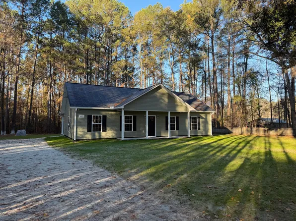 2372 Rhode Dr, Cottageville, SC 29435