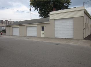 210 Mulberry St, Coraopolis, PA 15108