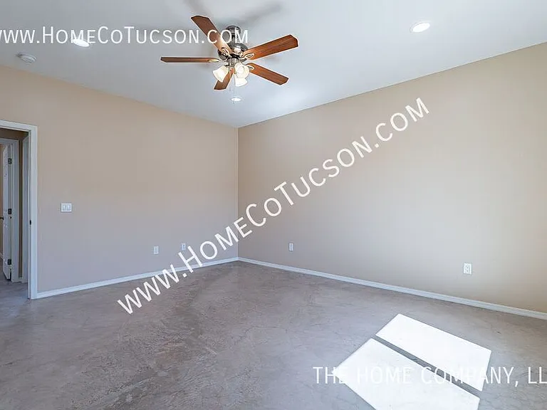 5704-5710 E Hermans Rd #5718 — Photo 25