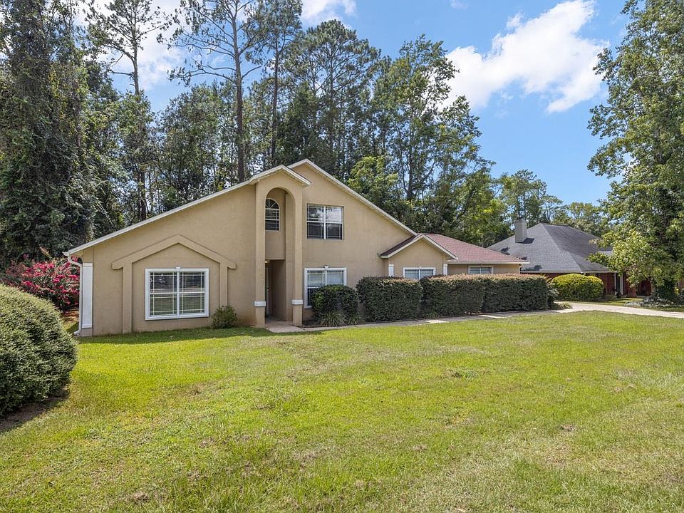 1st image of 2029 Heatherbrook Dr