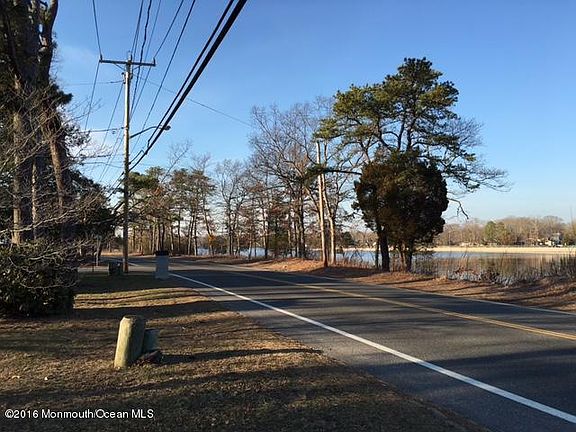 2nd image of 1257 Lakeside Dr S