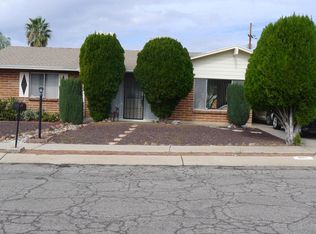 8621 E 26th Pl, Tucson, AZ 85710