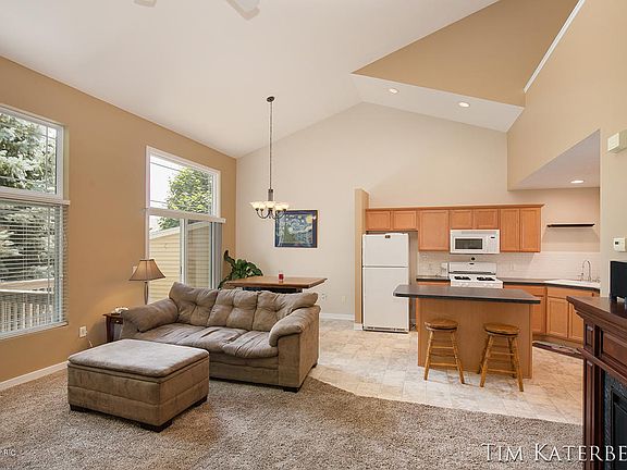4th image of 7404 Chino Valley Dr SW